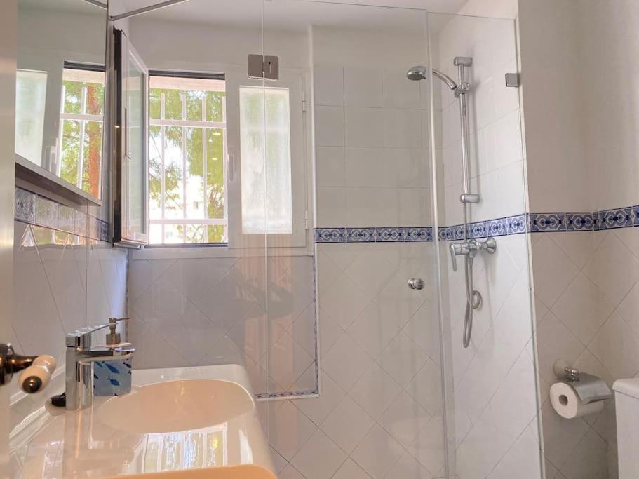 Hispalis Nervion Seville Ngoại thất bức ảnh